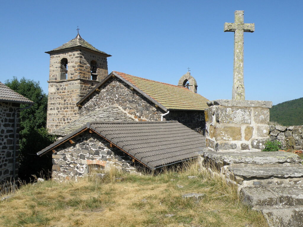 Église de Mézères © Torsade de Pointes / Wikimédia