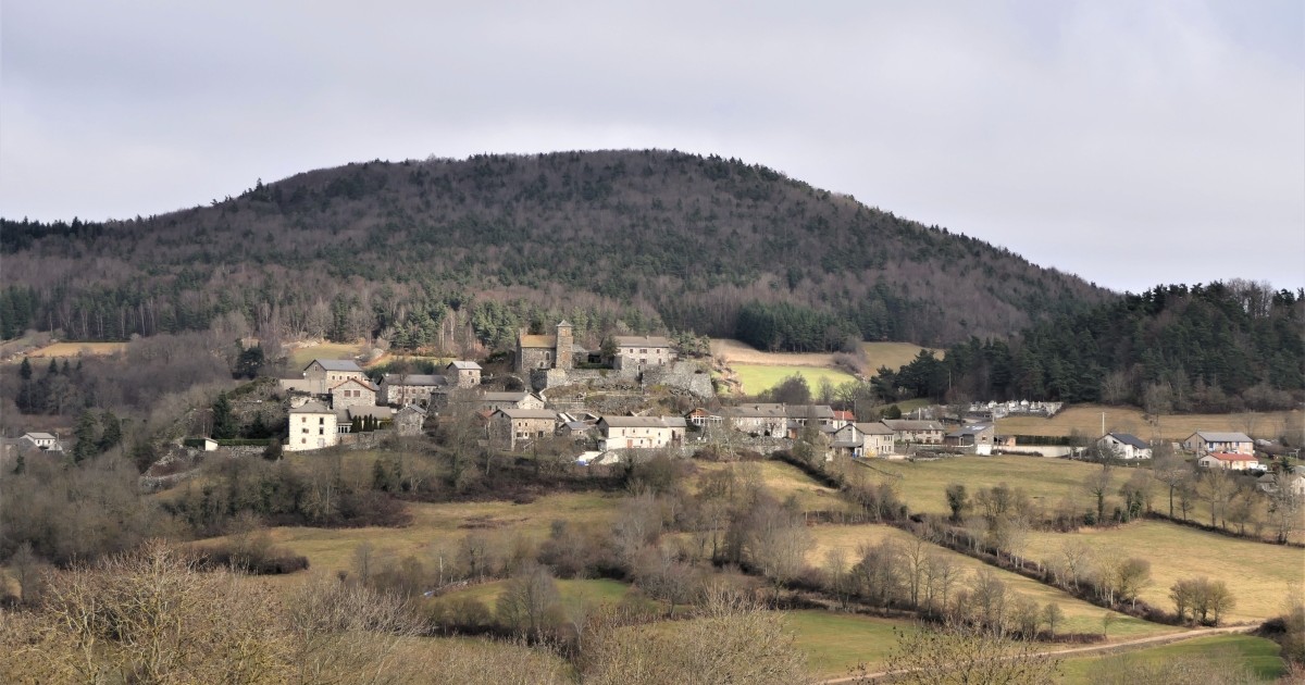 Mézères ©Jackydarne / Wikimedia
